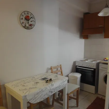 Little House * Patras